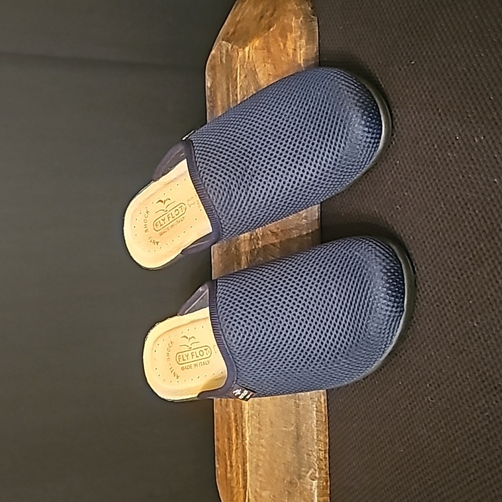 Fly Flot Mesh Clogs